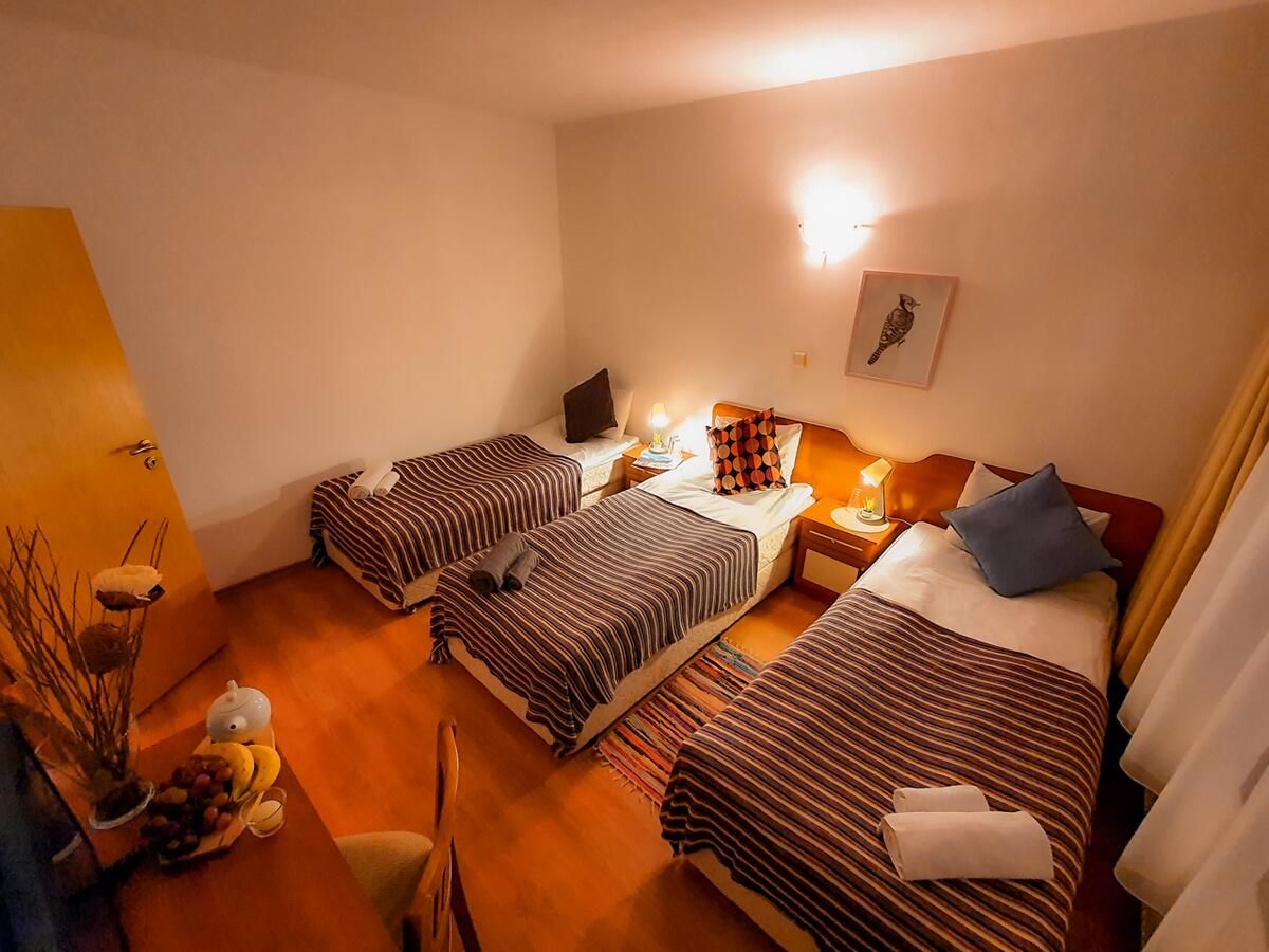 Отель Red House Family Hotel Банско