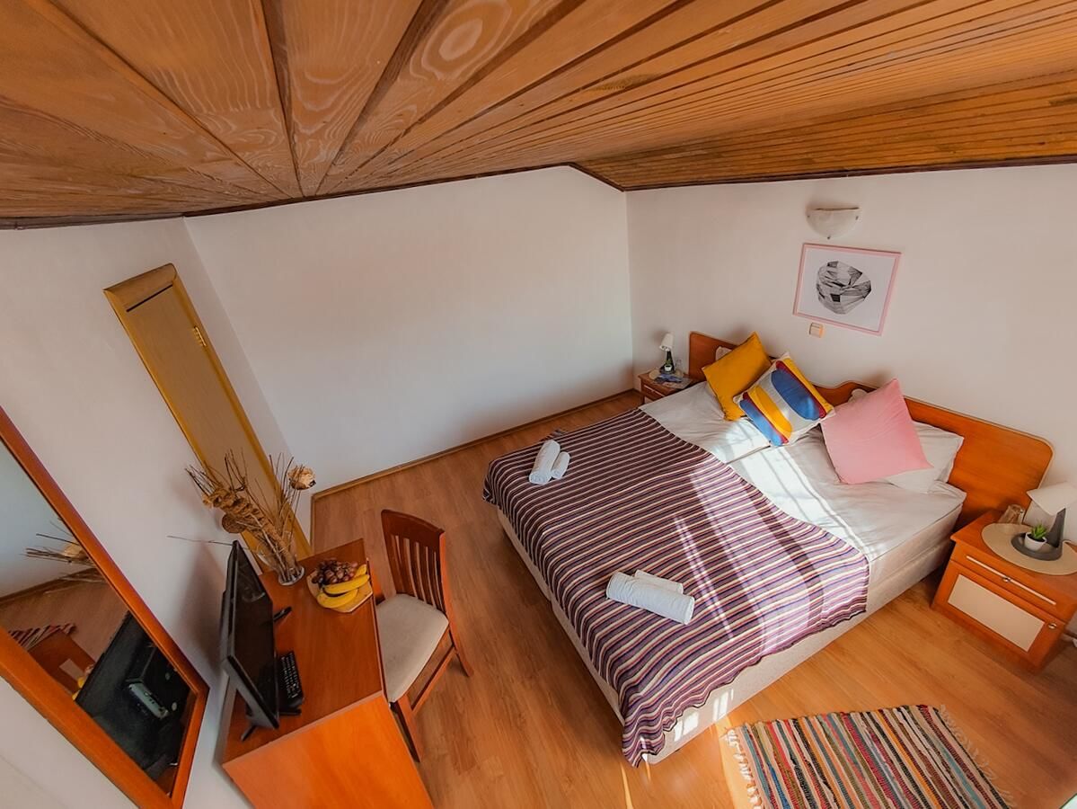 Отель Red House Family Hotel Банско